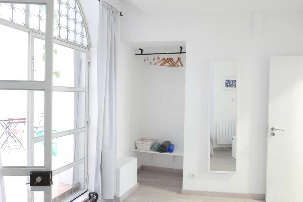 Apartamento Alfama's Hidden Terrace Gem *